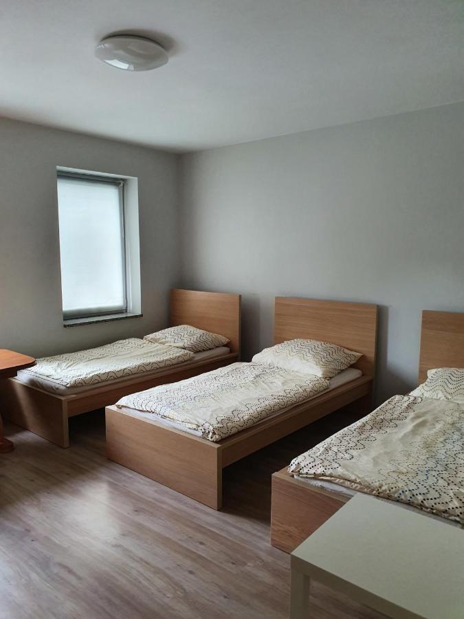 Kamienica Zerniki Wroclawskie ภายนอก รูปภาพ
